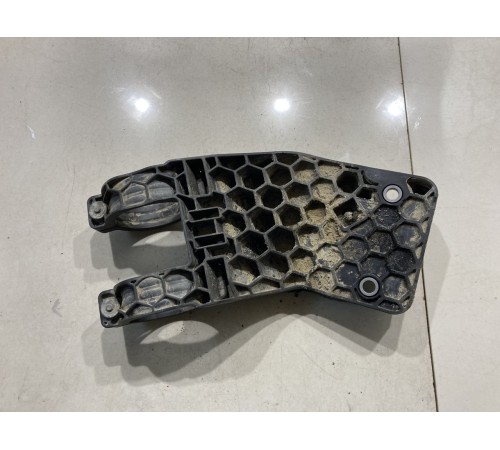 Кронштейн(крепление) топливного фильтра