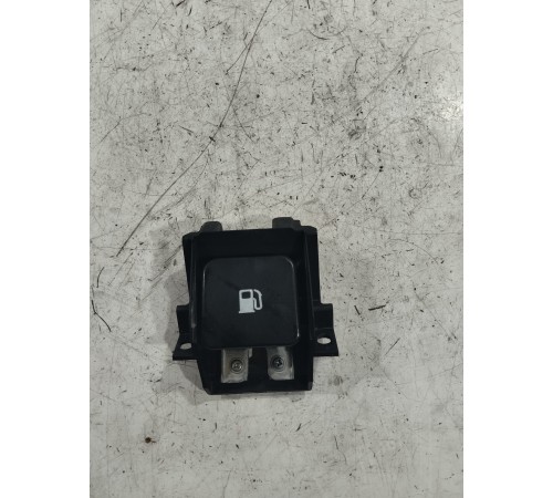 Рычаг открывания лючка бензобака