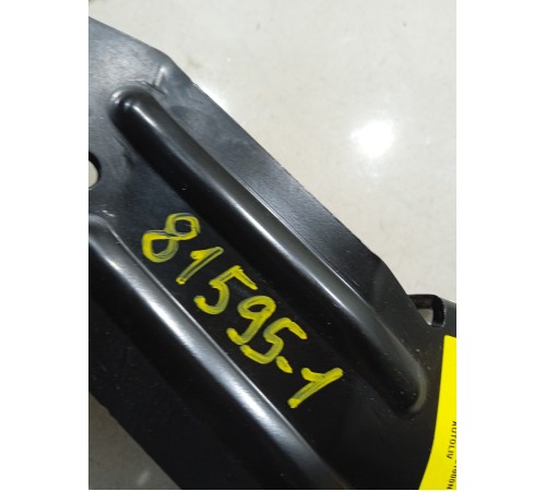 Ремень безопасности (задний правый)