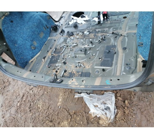 Задняя панель кузова