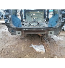 Задняя панель кузова