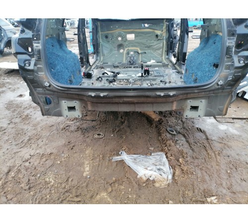 Задняя панель кузова