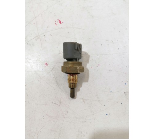 Датчик температуры охлаждающей жидкости