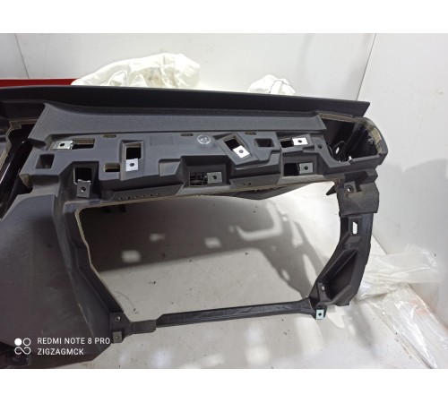 Передняя панель салона (торпедо)