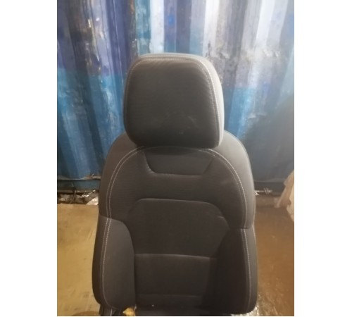 Сиденье переднее правое