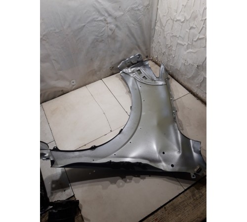 Крыло(переднее правое)