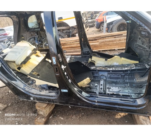 Порог со стойкой правый