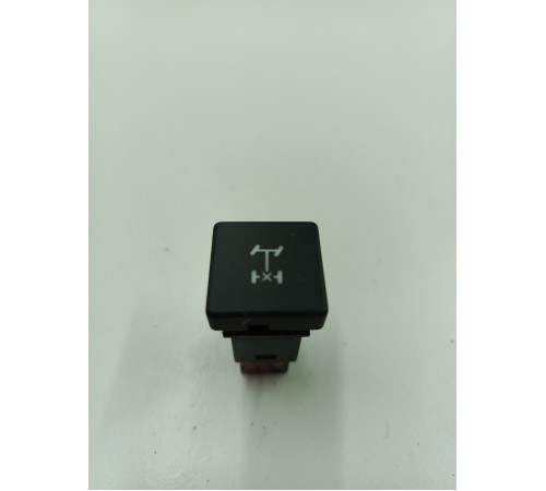 Кнопка отключения заднего дифференциала