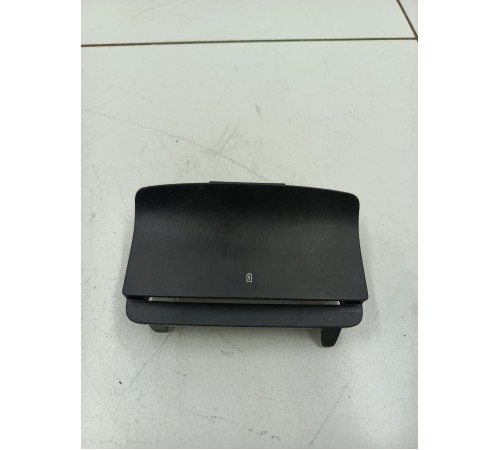 Накладка центральной консоли задняя