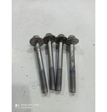 Комплект болтов (4 шт.)