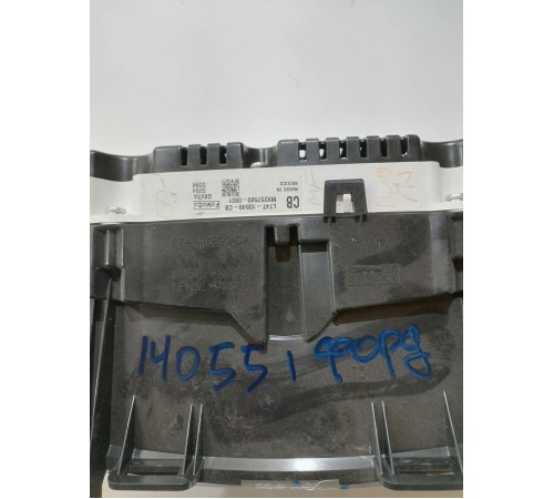 Панель приборов