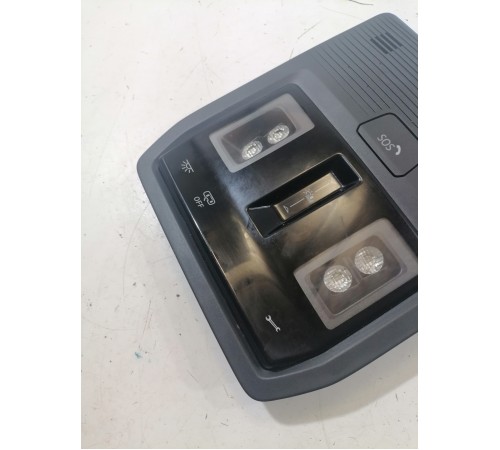 Плафон салона передний