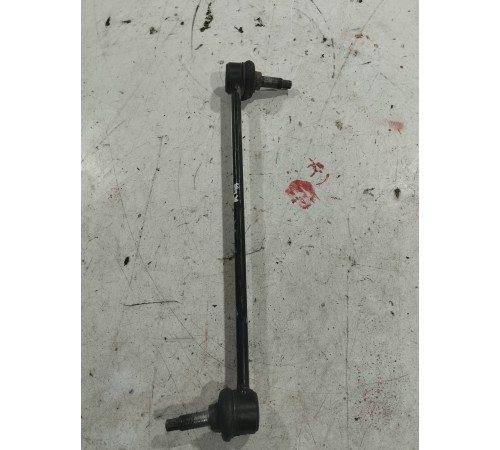 Стойка стабилизатора передняя правая