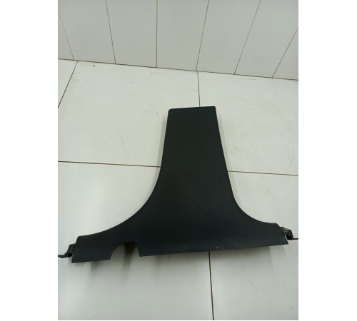 Обшивка центральной стойки правая нижняя