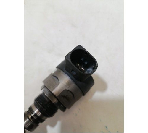 Регулятор давления топлива