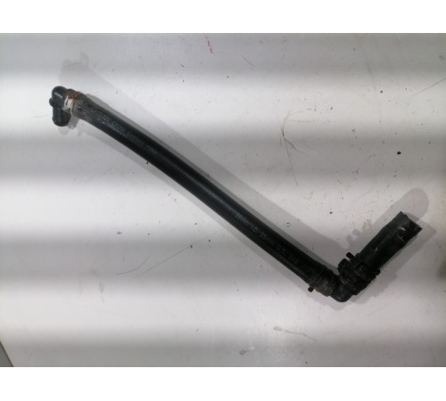 Патрубок системы охлаждения