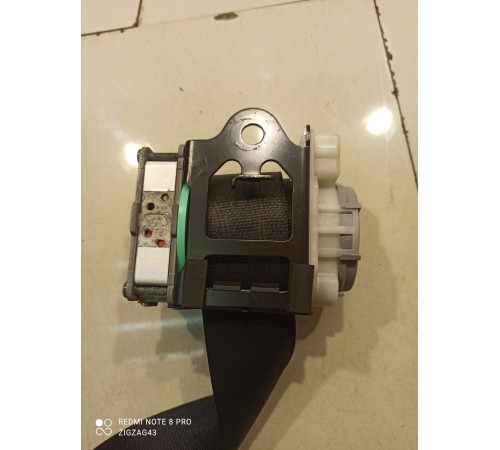 Ремень безопасности(задний правый)