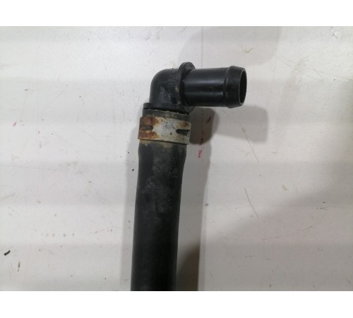 Патрубок системы охлаждения