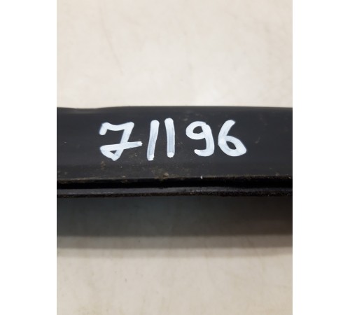 Уплотнитель двери (задний, левый)