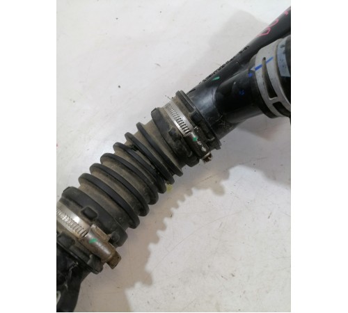 Патрубок воздушного фильтра