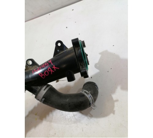 Патрубок воздушного фильтра