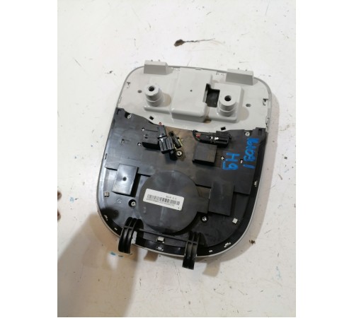 Плафон освещения салона