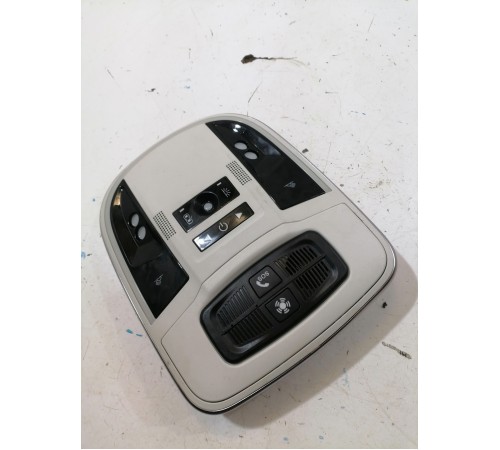 Плафон освещения салона