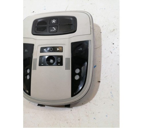 Плафон освещения салона