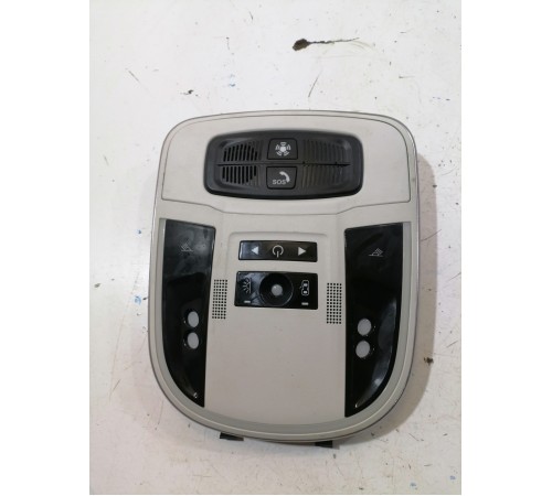 Плафон освещения салона