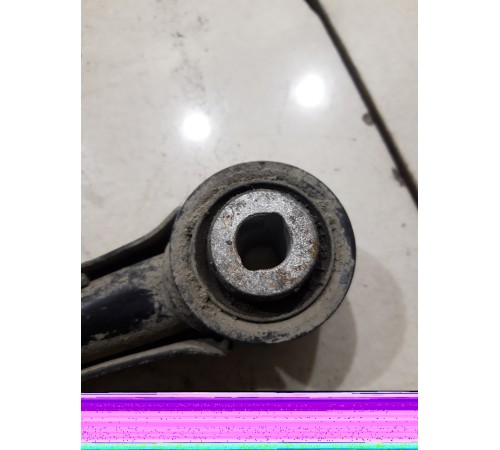 Рычаг подвески(задний правый)