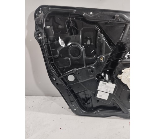 Стеклоподъемник (передний левый) в сборе с моторчиком