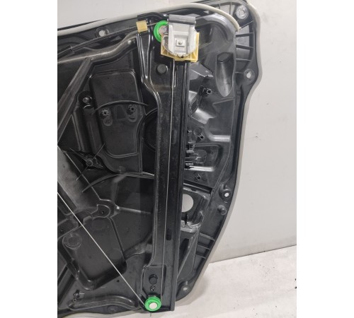 Стеклоподъемник (передний левый) в сборе с моторчиком