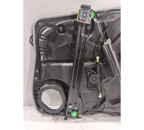 Стеклоподъемник (передний левый) в сборе с моторчиком