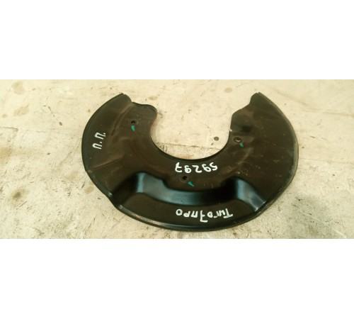 Пыльник тормознова диска правый