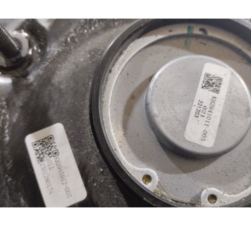 Амортизатор пневмотической подвески передний левый