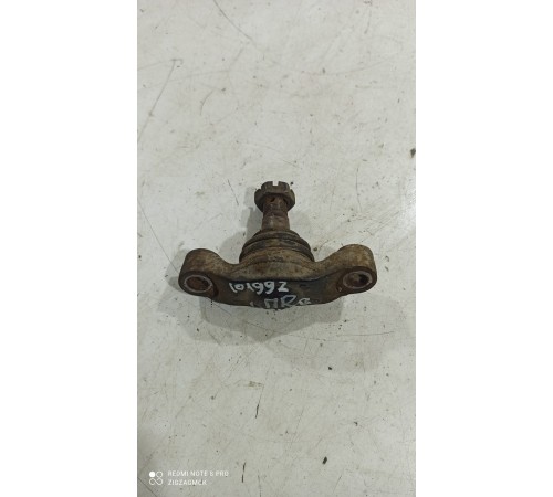 Опора шаровая правая