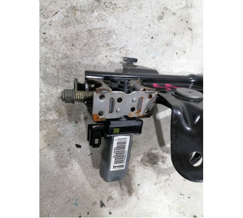 Электропривод заднего сиденья