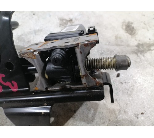 Электропривод заднего сиденья