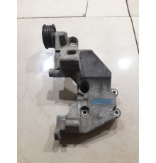 Кронштейн(крепление) генератора