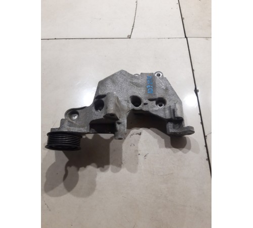 Кронштейн(крепление) генератора