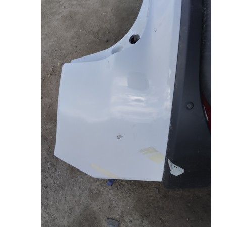 Бампер задний в сборе