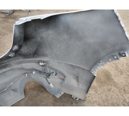 Бампер задний в сборе