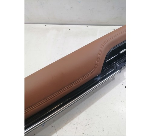 Накладка декоративная торпедо