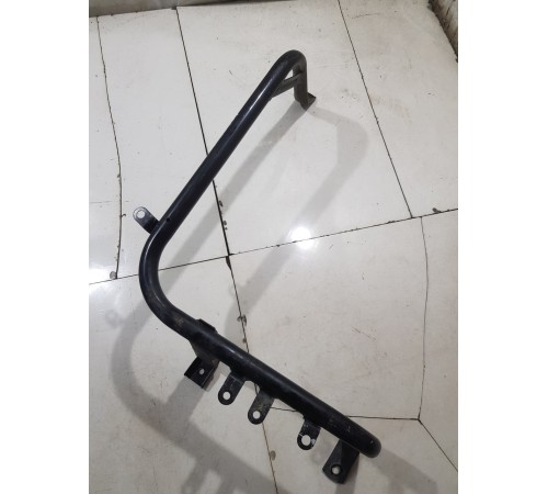 Кронштейн (крепление) топливного бака