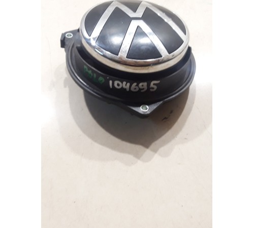 Ручка открывания багажника (эмблема)