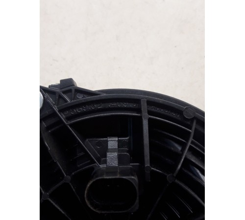 Ручка открывания багажника (эмблема)