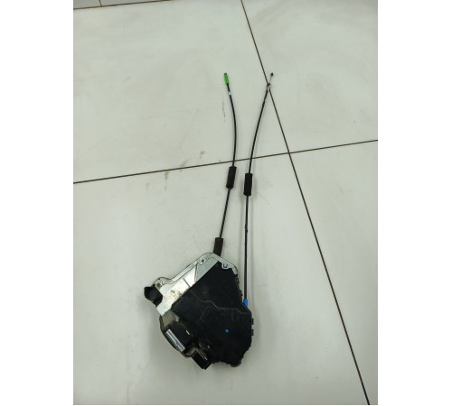 Замок двери передний правый