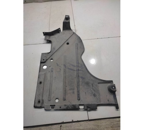 Защита топливного бака(правая)