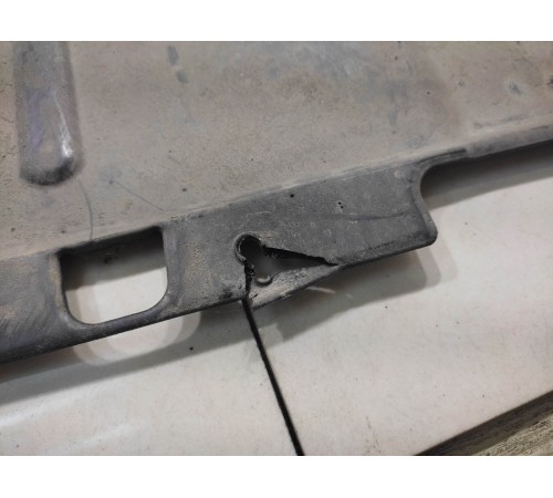 Защита топливного бака(правая)