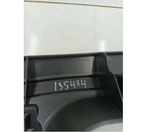 Кронштейн обшивки потолка левый